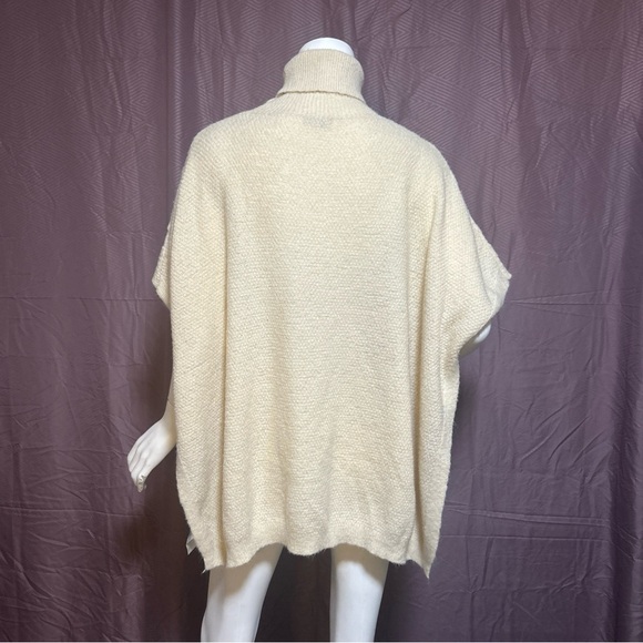 Anamá Turtleneck Colorblock Mixed-Knit Poncho Sweater Ivory Size L - Picture 5 of 12